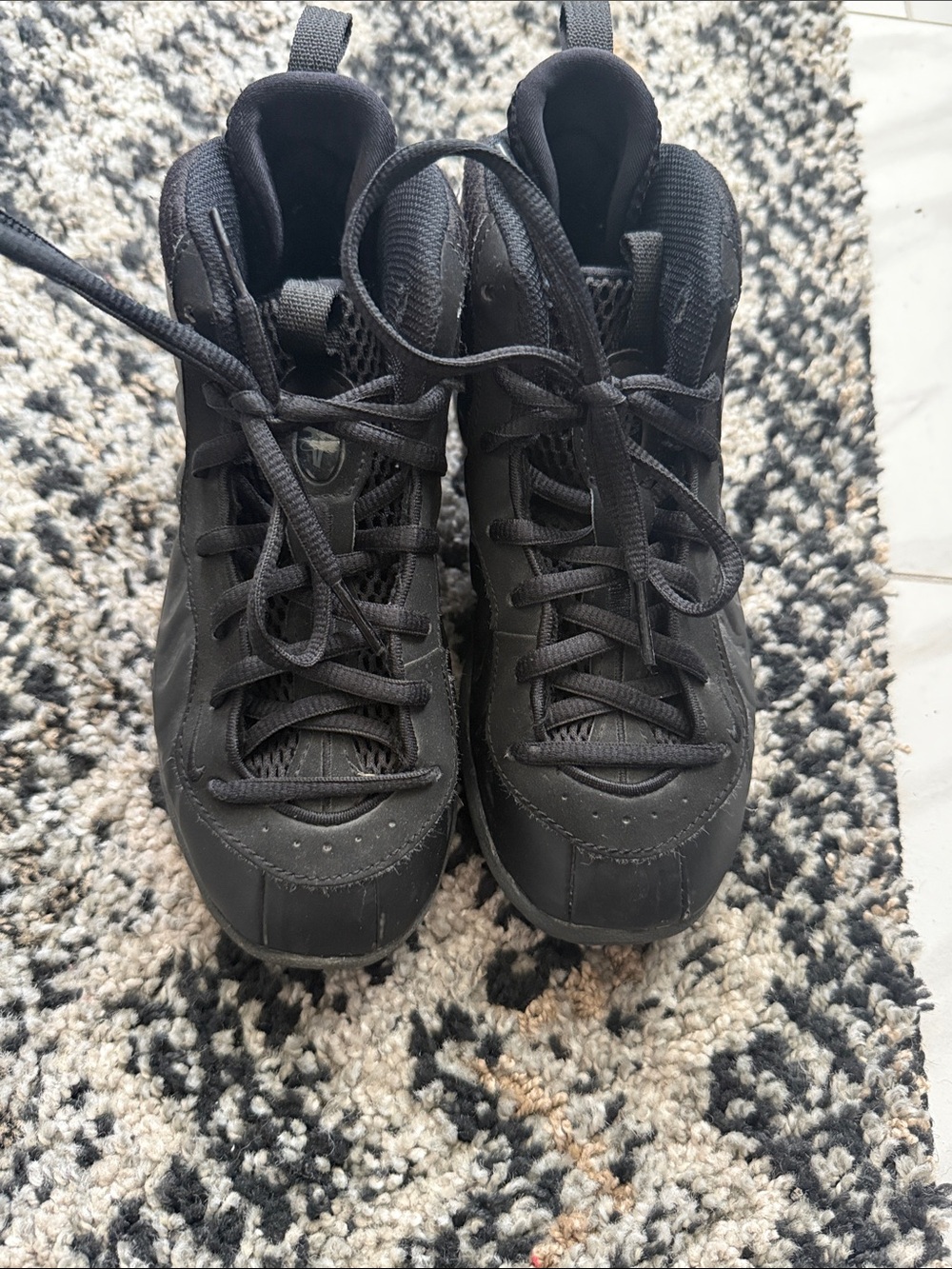 Nike Kids Black  Foamposit High-Top Sneakers